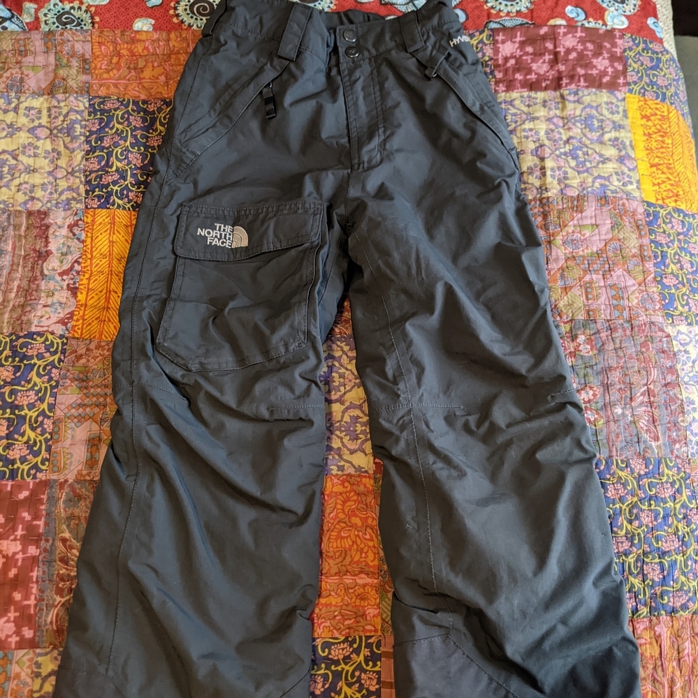 The North Face boys 7/8 Snow pants